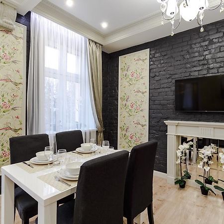 Royal Rent Minsk Lägenhet Exteriör bild