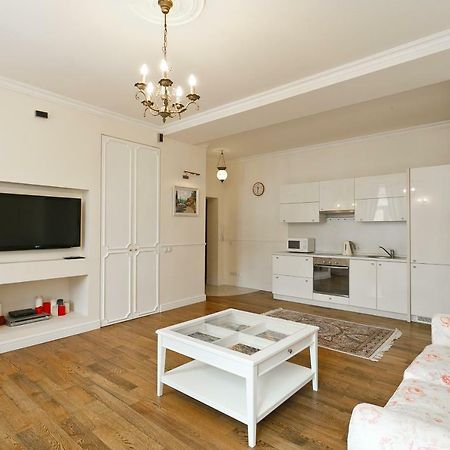 Royal Rent Minsk Lägenhet Exteriör bild
