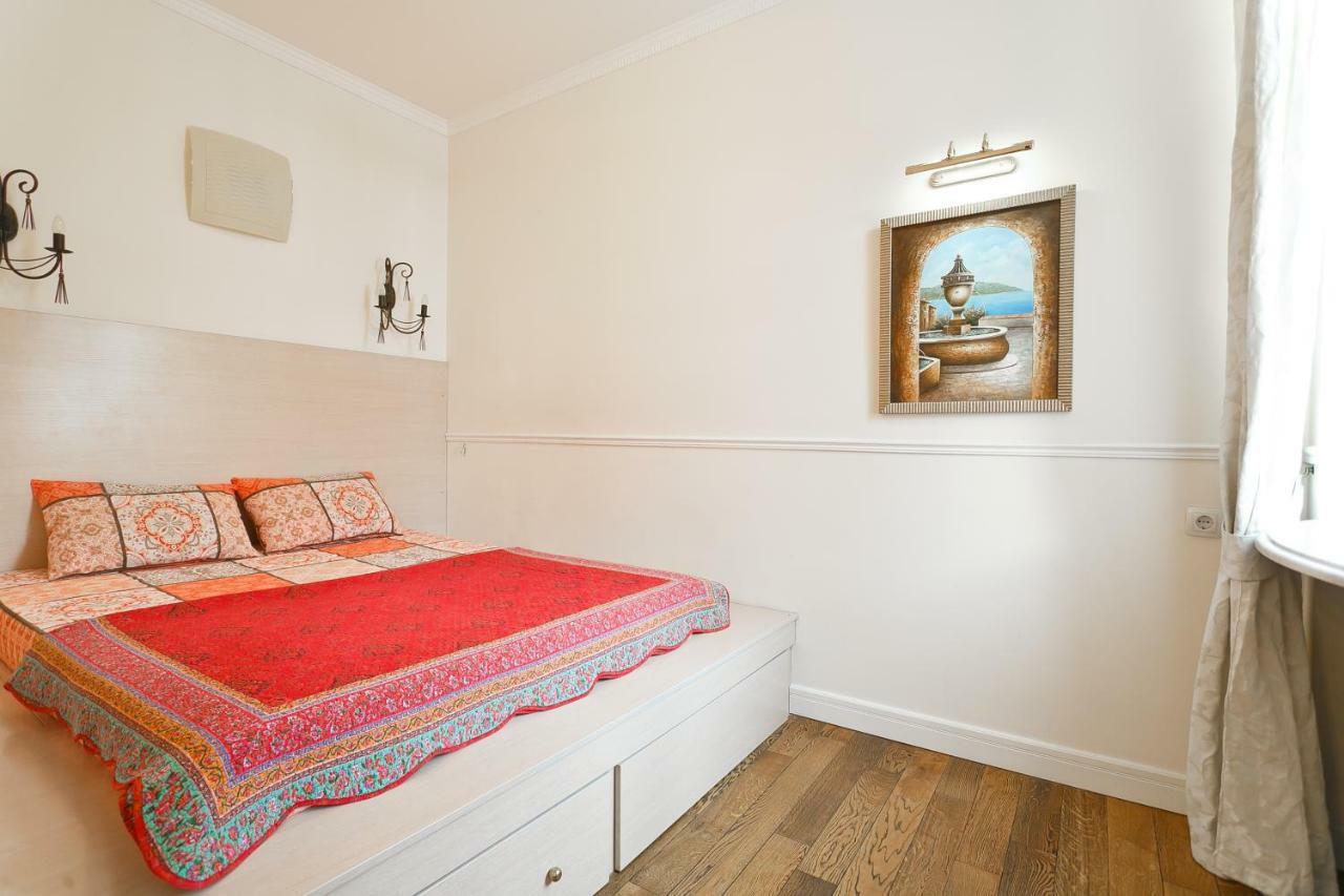 Royal Rent Minsk Lägenhet Exteriör bild